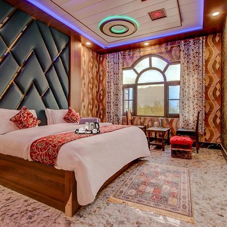 Hotel Royal Hameed Srīnagar الغرفة الصورة
